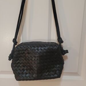 Chinese Laundry Dark Woven Crossbody Bag